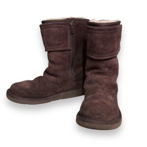 UGG “KENTT” Brown Suede & Shearling Side Zip Boots